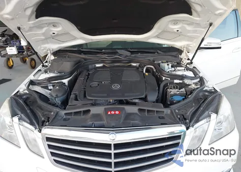 2012 Mercedes-Benz E 350 z USA, uszkodzony, nr VIN WDDHF5KB6CA571834